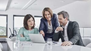 Project management hours tracking